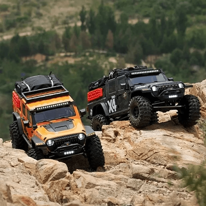 CROSSRC EMO X4 Big Leopard RC Car 4WD RTR 1:8 Climbing Crawler Off Road Rescue VehicleCROSSRCOrange
